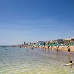 Benelux Apartman