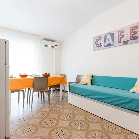 Apartment Benelux *