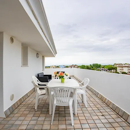 Apartment Benelux