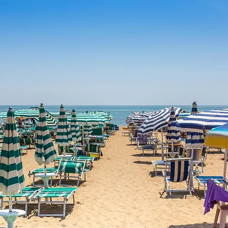 Apartment Benelux Lido di Jesolo