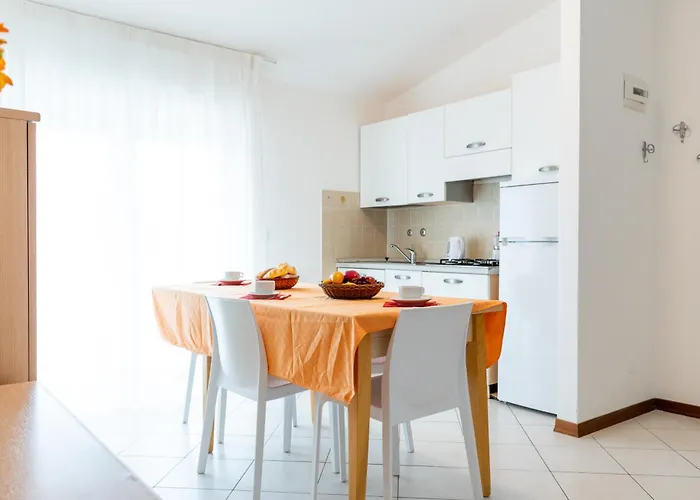 Benelux Apartment *