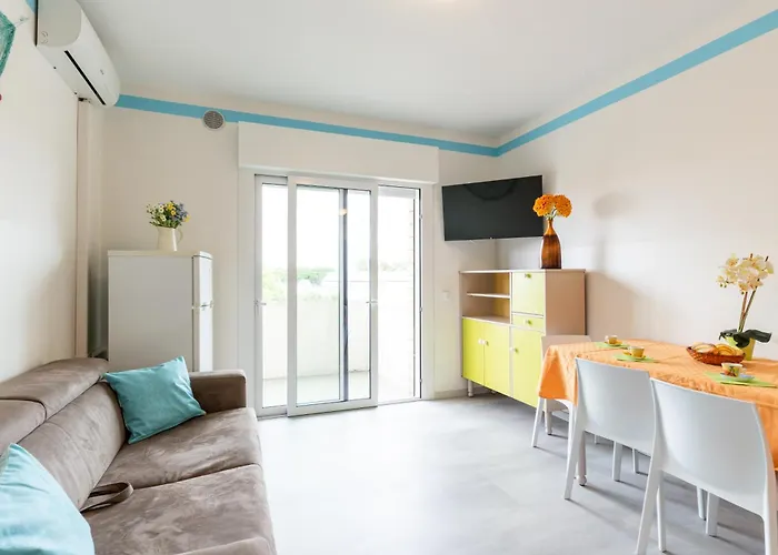 Benelux Apartment