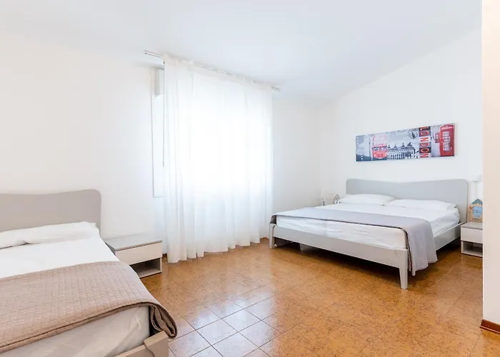 Benelux Apartment