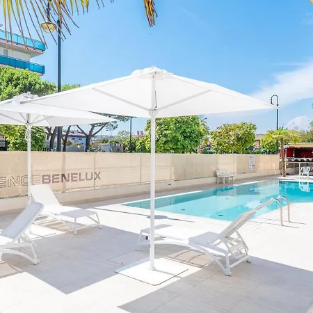 Benelux * Lido di Jesolo