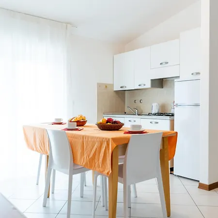 Benelux Apartament *