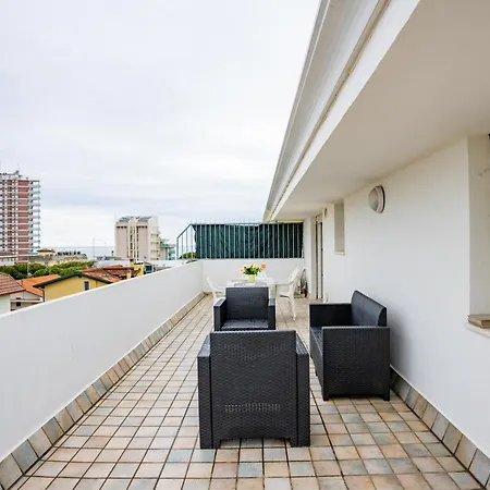 Benelux * Lido di Jesolo